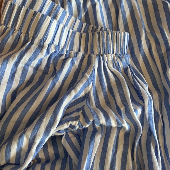 Plus size striped off the shoulder blouse - Picture 3 of 5